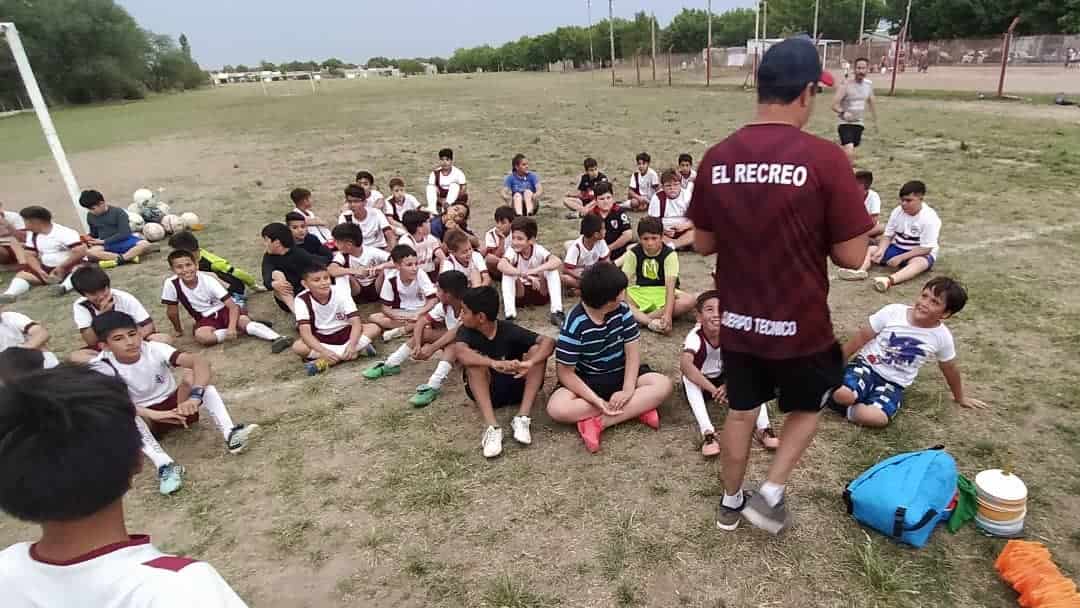 Santa Rosa: Entrevista al referente de la Comunitaria Leandro Casarete