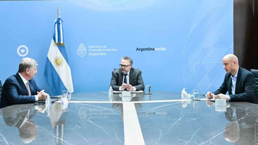El Gobernador Sergio Ziliotto y el Ministro Matías Kulfas firmaron un convenio para nuevos aportes a la provincia y así generar más inversión productiva