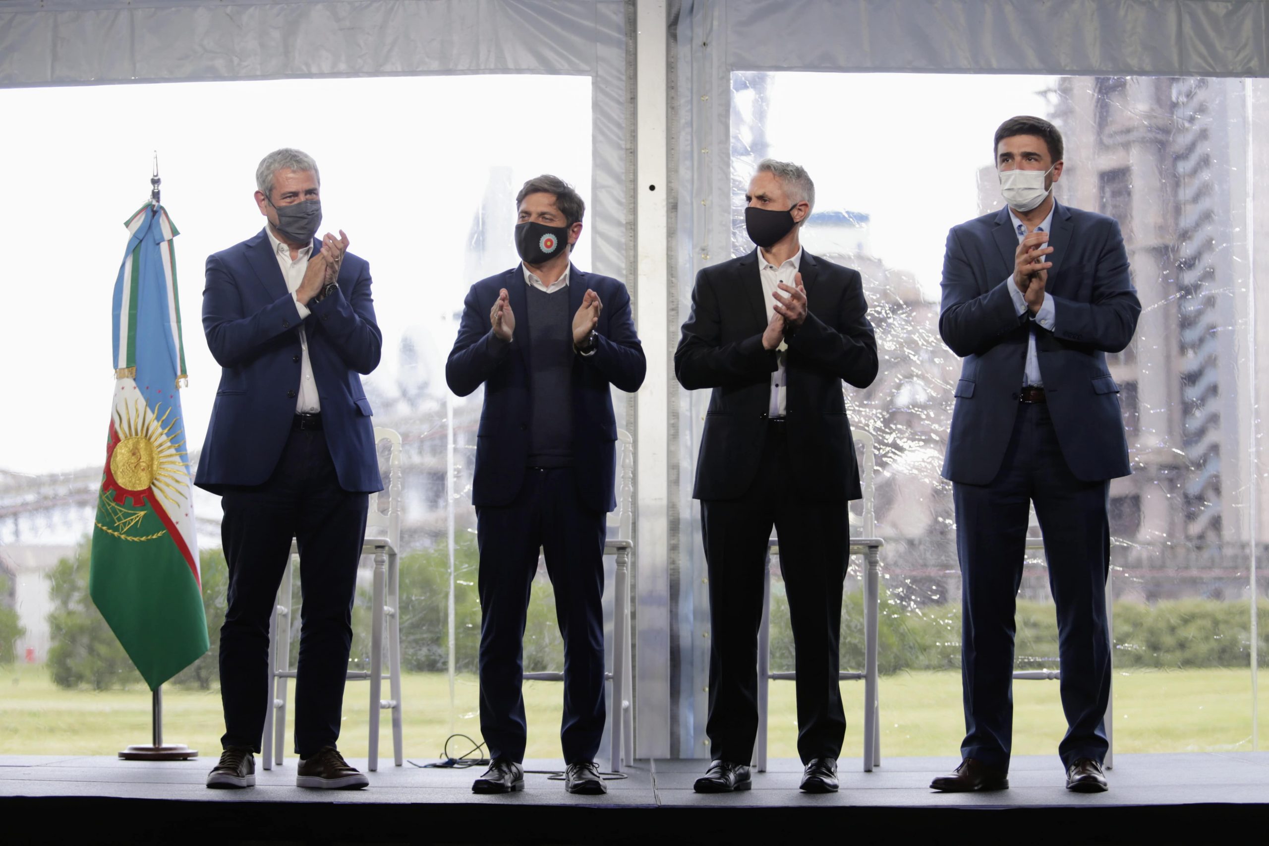 Kicillof participó de la inauguración de una nueva línea de producción de cemento de Loma Negra