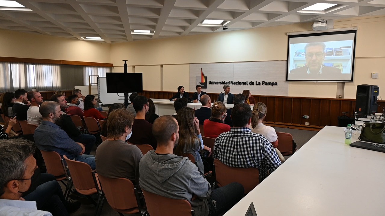 Iniciaron las diplomaturas que I-COMEX realizó en conjunto con la UNLPam