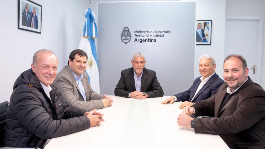 Trabajamos con el Ministerio Nacional y las representaciones regionales para que las viviendas en gestión estén garantizadas
