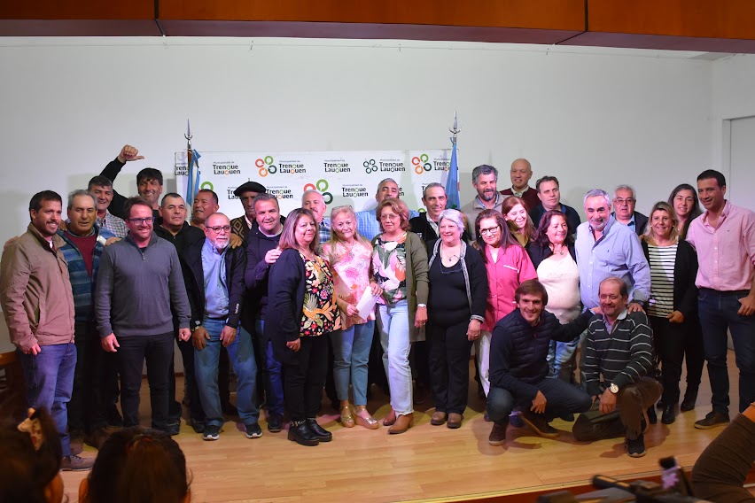 EL INTENDENTE DESTACÓ EL “COMPROMISO” DE LOS EMPLEADOS, EN EL ACTO DE ENTREGA DE PREMIOS POR LOS 30 AÑOS DE SERVICIO