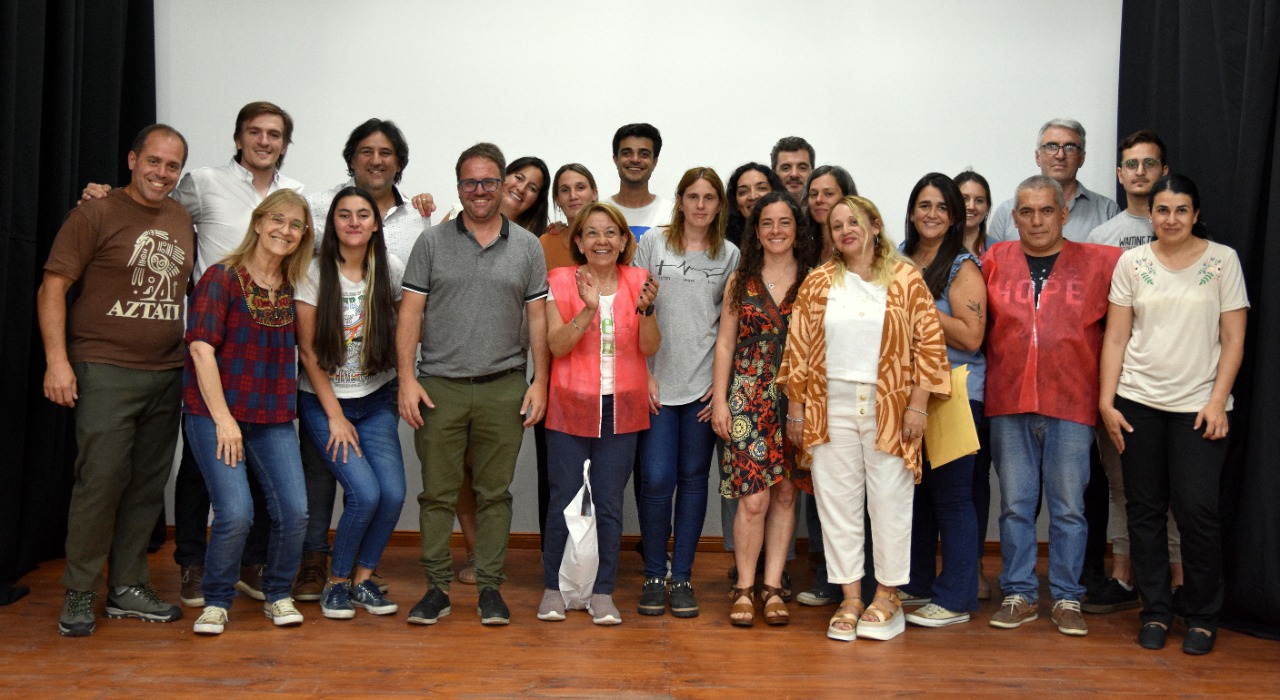 MUESTRA DE TRABAJOS, KERMESE Y ENTREGA DE CERTIFICADOS, EN EL ACTO DE CIERRE DEL CICLO LECTIVO 2022