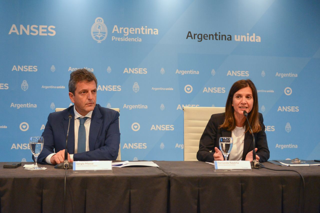 RAVERTA Y MASSA ANUNCIARON AUMENTO POR MOVILIDAD Y NINGUNA JUBILACIÓN QUEDARÁ POR DEBAJO DE LOS 60 MIL PESOS