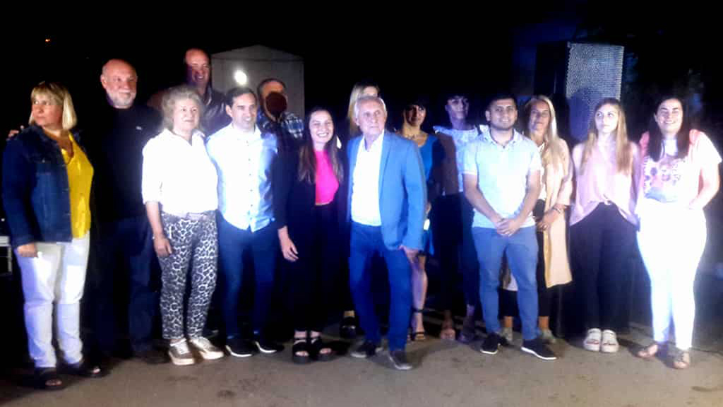 JUNTOS POR EL CAMBIO PRESENTÓ A SUS CANDIDATOS EN INT. ALVEAR
