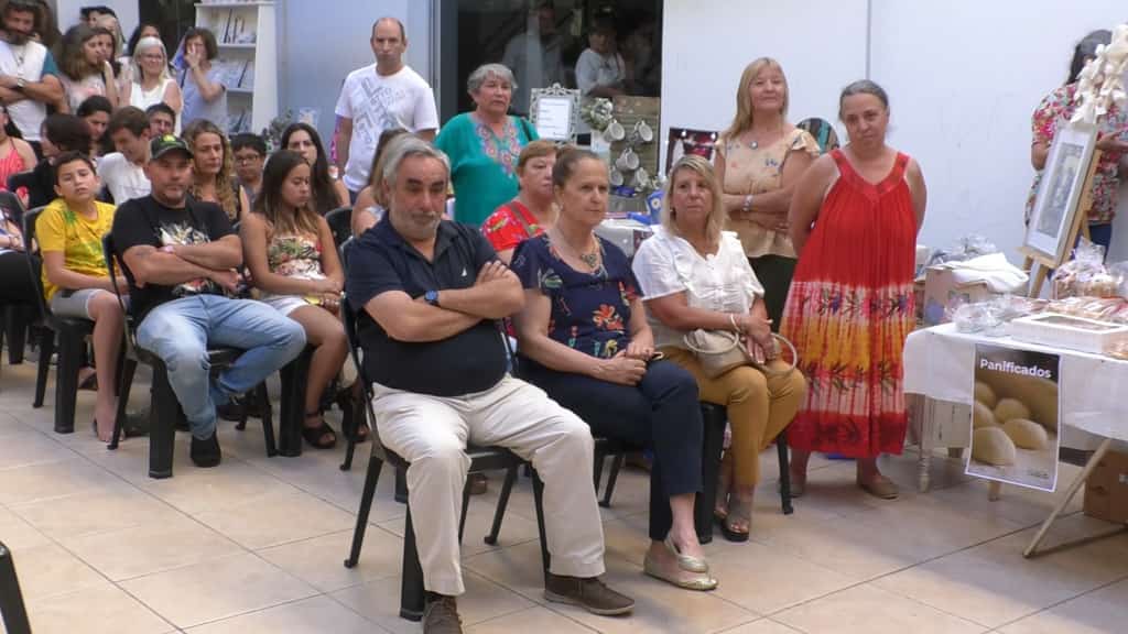 TRENQUE LAUQUEN DE LA ESCUELA MUNICIPAL CERRÓ EL CICLO LECTIVO CON UNA MUESTRA DE LO REALIZADO EN EL AÑO