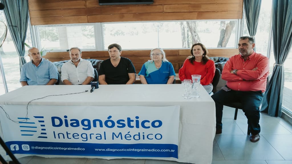 CON LA PRESENCIA DE ALONSO, EL DIAGNÓSTICO INTEGRAL MÉDICO REALIZÓ IMPORTANTES ANUNCIOS PARA LA MEDICINA LOCAL