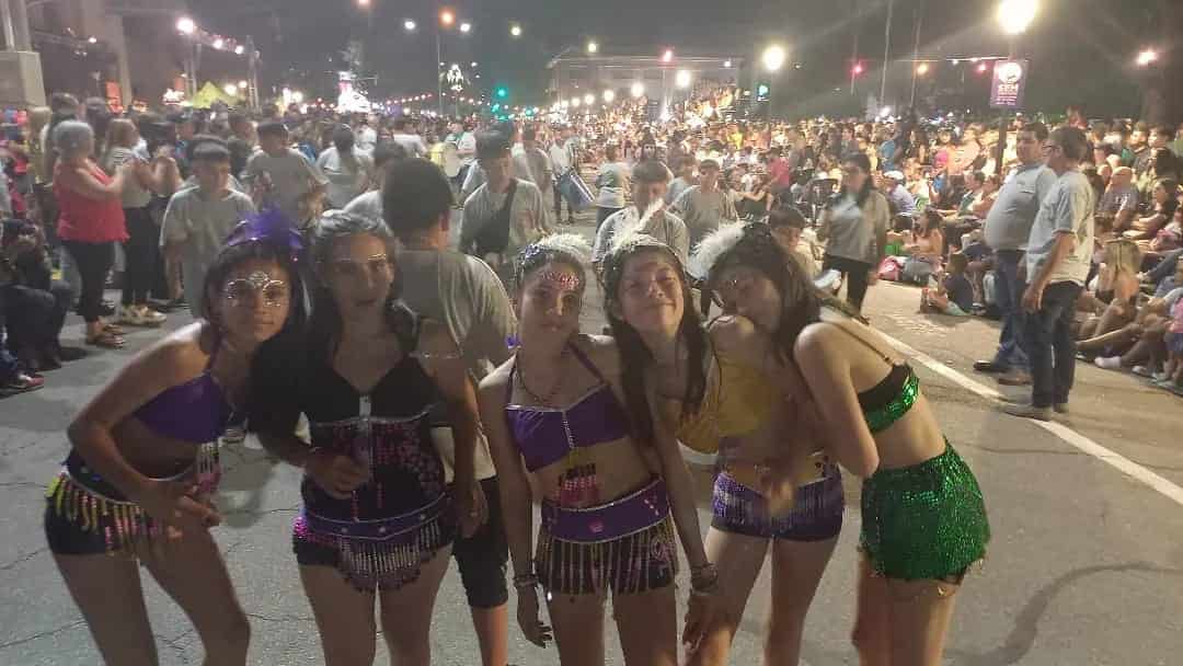 Videos de la 1° noche de los corsos Trenquelauquenses  