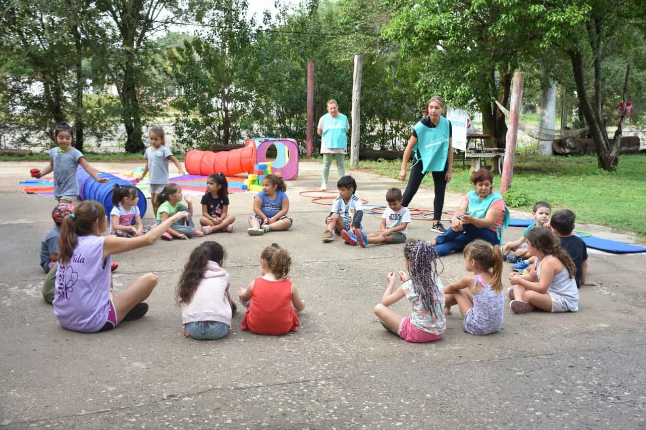 PRO VIDA: REALIZARON “JUGANDO SOMOS FELICES” DEL PROGRAMA AYENHUE EN COSTA DEL SOL