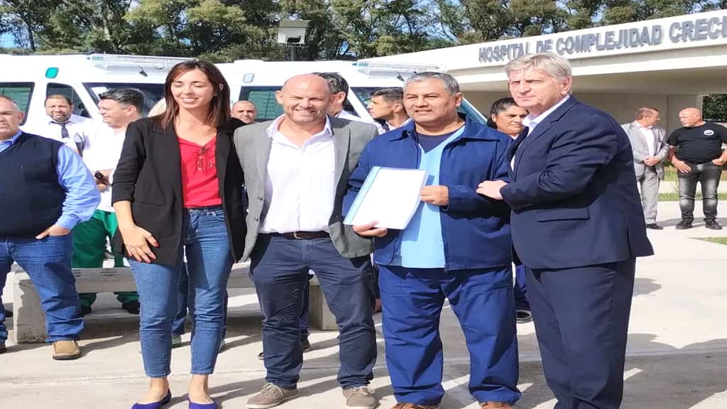 Sergio Ziliotto encabezó la entrega de 17 unidades 0 km