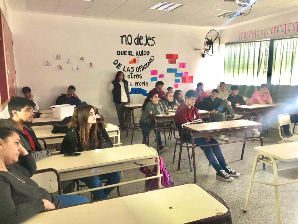 General Pico: Se realizó una charla sobre violencia en el noviazgo  