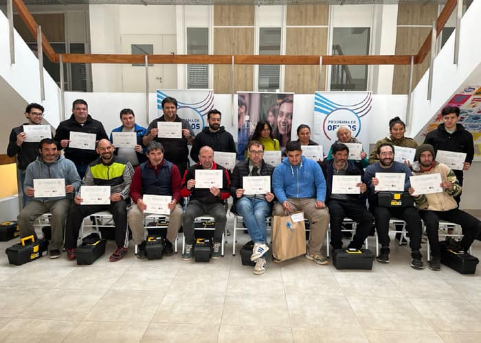 UNNOBA Villegas y EDEN entregaron certificados del curso Básico de Electricidad Domiciliaria