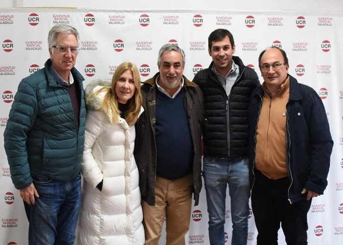 LA PROVINCIA TIENE QUE APOYAR A LOS INTENDENTES CON UNA NUEVA FÓRMULA DE DISTRIBUCIÓN DE RECURSOS PARA QUE LA GENTE PUEDA TENER SOLUCIONES