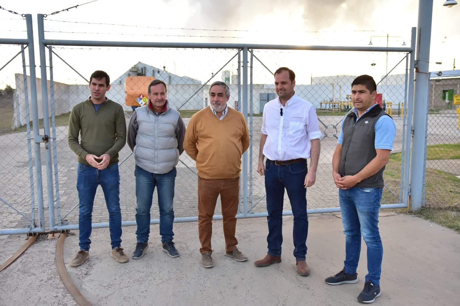 Miguel Fernandez y Valentin Miranda, visitaron y recorrieron las obras realizadas por Javier Ulises Reynoso