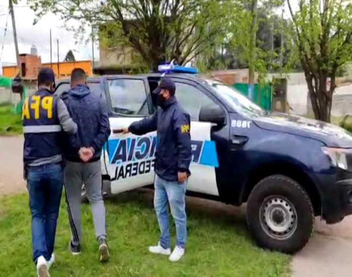 UN ESTUDIANTE DE 22 AÑOS DE EDAD FUE CONDENADO POR TENER VIDEOS PORNOGRAFICOS DE MENORES