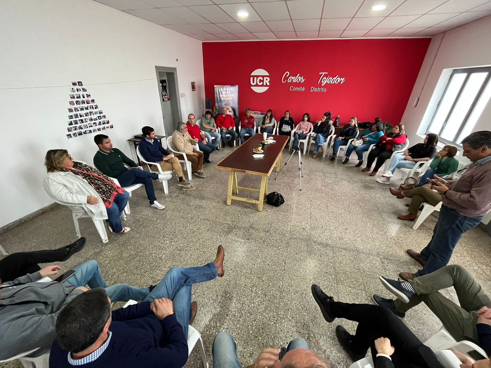 El candidato a Vicegobernador Miguel Ángel Fernández, visitaron las viviendas Olvidadas en la gestión de María Celia Gianini