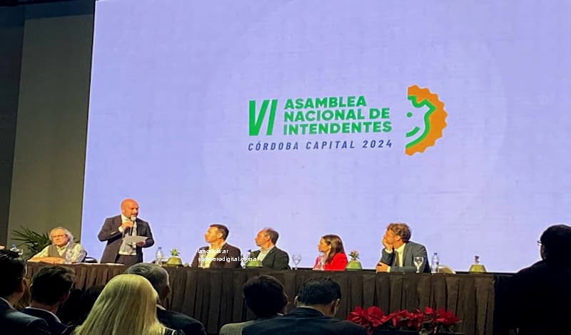 Trenque Lauquen presente en la VI Asamblea Nacional de Intendentes