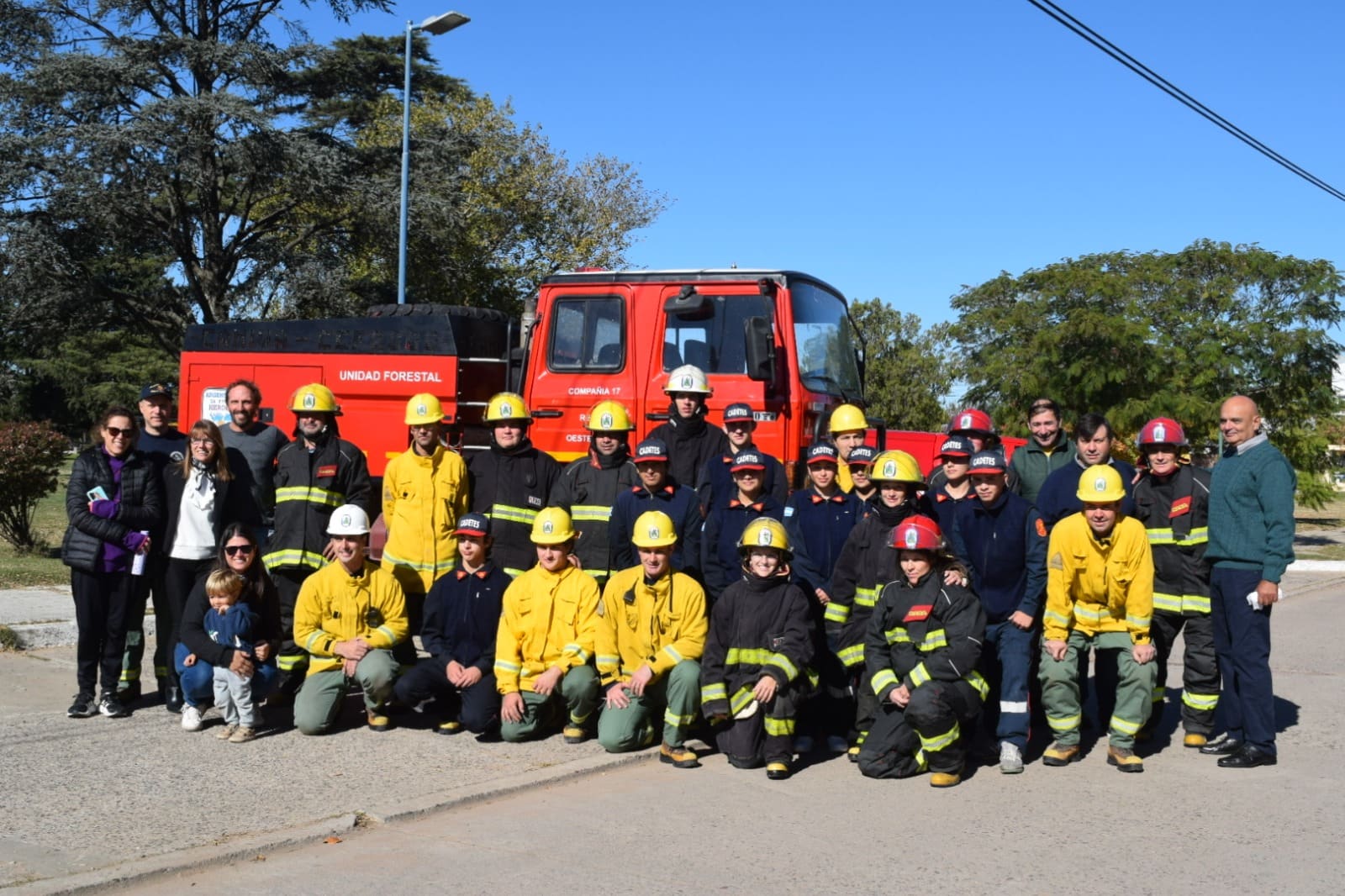 Los Bomberos de Bunge reciben una nueva autobomba para mejorar su servicio a la comunidad