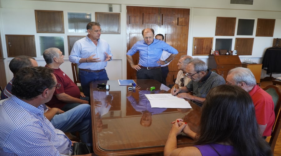 Impulso al Desarrollo: El Gobierno Pampeano Concede Créditos a Cooperativas del Interior