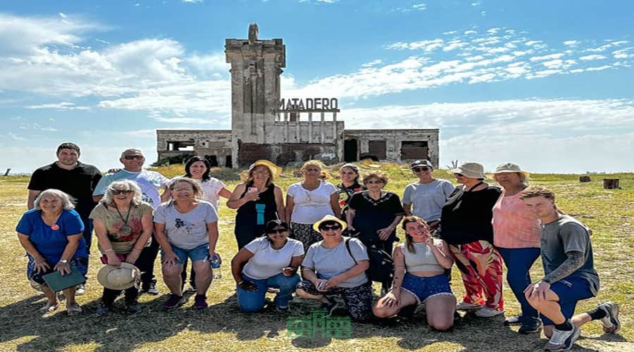 «Visitando a Epecuén: Una Aventura de Amistad para vuestros Adultos Mayores»
