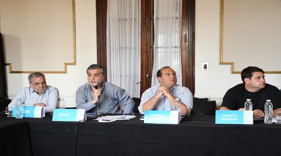 La Cuenca Hídrica del Salado: Une Intendentes y Abordan Juntos el Desafío