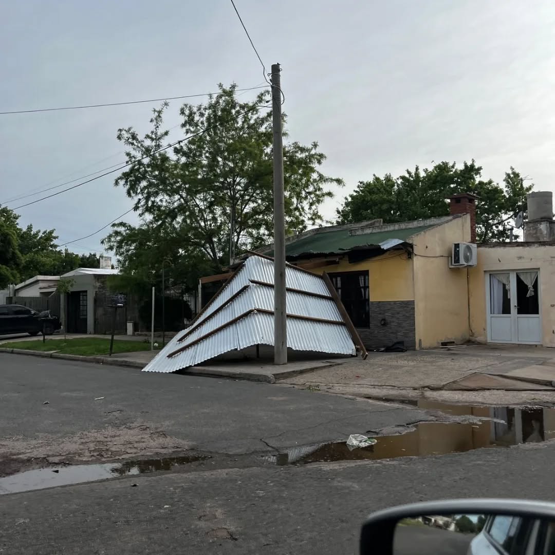 Intendente Alvear Lucha por Levantarse Tras el Temporal