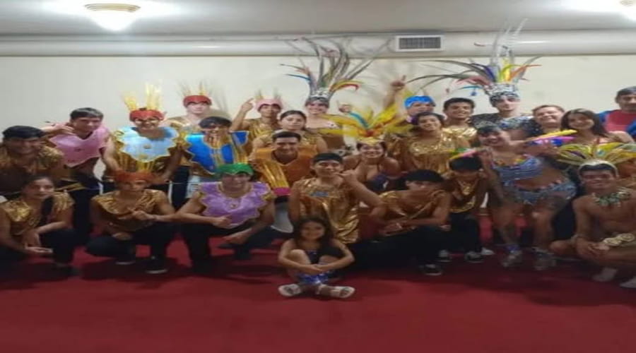 La comparsa Arco Iris denuncia la falta de previsión de Cultura y se baja de la primera noche de carnaval Rivadavienses 2026